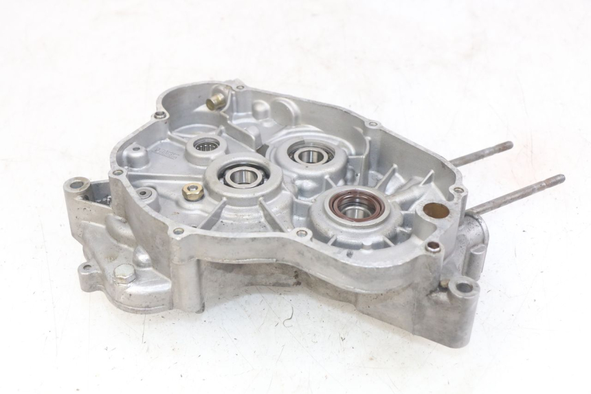 photo de CARTER MOTEUR DROIT PEUGEOT XP6 50 (2006 - 2011)