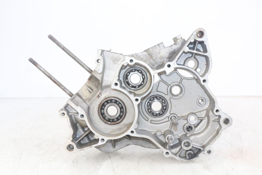 photo de CARTER MOTEUR DROIT PEUGEOT XP6 50 (2006 - 2011)