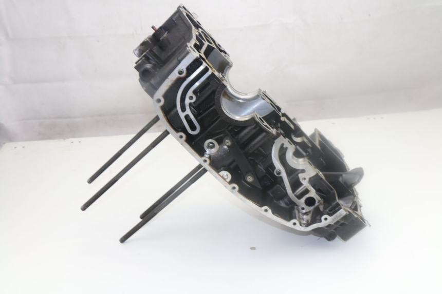 photo de CARTER MOTEUR DROIT BMW R GS 1150 (1999 - 2004)