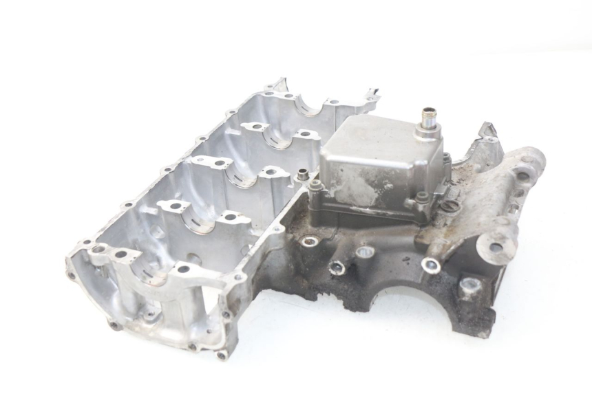 photo de CARTER MOTEUR DROIT SUZUKI GSX-R GSXR 600 (2001 - 2003)