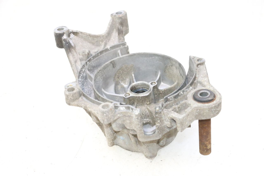 photo de CARTER MOTEUR DROIT PEUGEOT TREKKER 50 (1995 - 2004) - Points de fixation