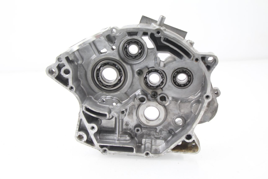 photo de CARTER MOTEUR DROIT YAMAHA TTR 125 (2000 - 2020) - Vue principale