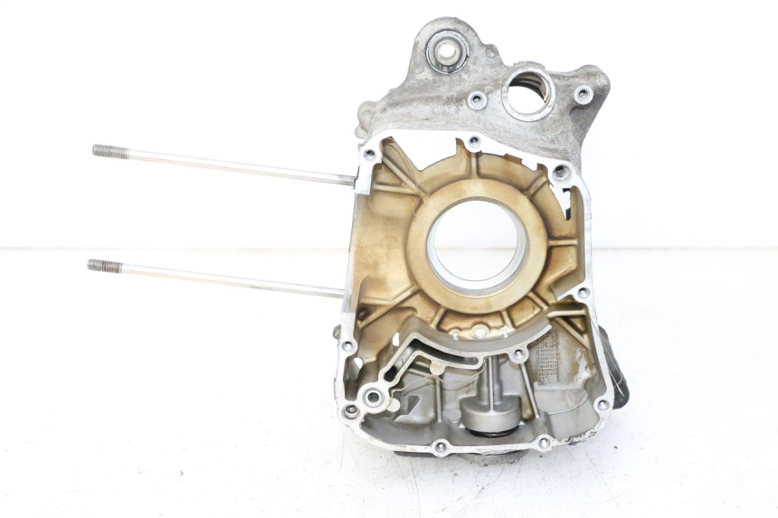 photo de CARTER MOTEUR DROIT YAMAHA X-MAX XMAX 125 (2010 - 2014)