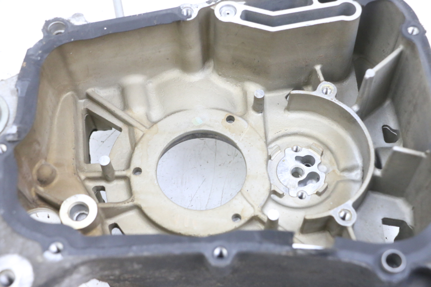 photo de CARTER MOTEUR DROIT YAMAHA X-MAX XMAX 125 (2010 - 2014)