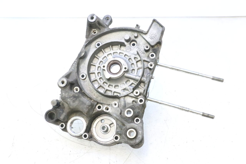 photo de CARTER MOTEUR DROIT PIAGGIO X9 EVOLUTION 125 (2003 - 2007) - Vue principale