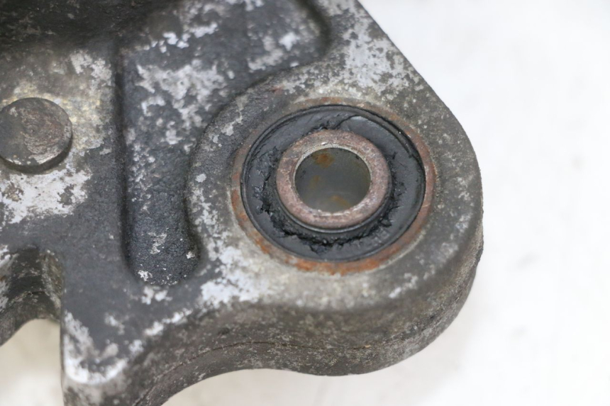 photo de CARTER MOTEUR GAUCHE KYMCO AGILITY 4T 50 (2005 - 2018)