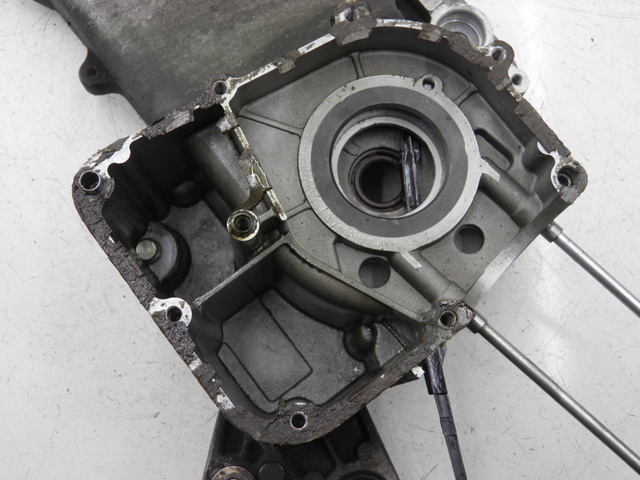photo de CARTER MOTEUR GAUCHE BENZHOU YY50QT31 VINTAGE 50 (2009 - 2012)