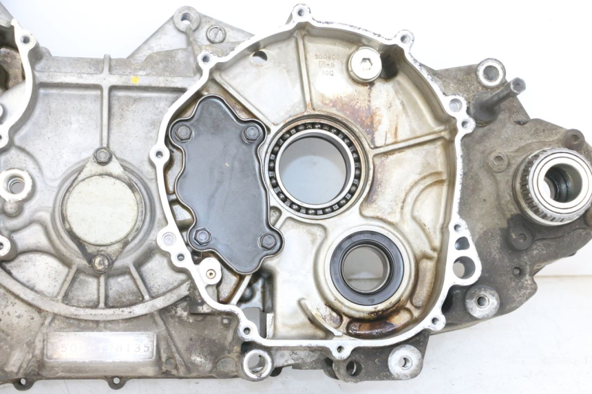 photo de CARTER MOTEUR GAUCHE SUZUKI BURGMAN 650 (2013 - 2020)