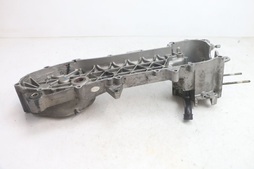 photo de CARTER MOTEUR GAUCHE PIAGGIO FLY 2T 50 (2004 - 2017) - Pièce contrôlée