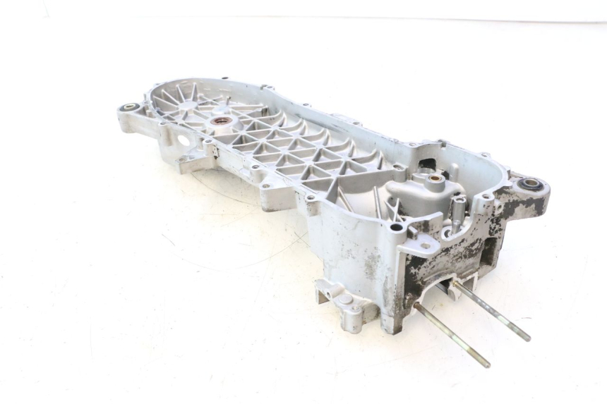 photo de CARTER MOTEUR GAUCHE PIAGGIO FLY 2T 50 (2004 - 2017) - Vue d’ensemble