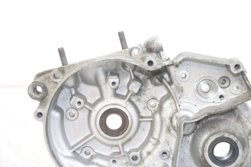 photo de CARTER MOTEUR GAUCHE GILERA RK 50 (1996 - 1999)