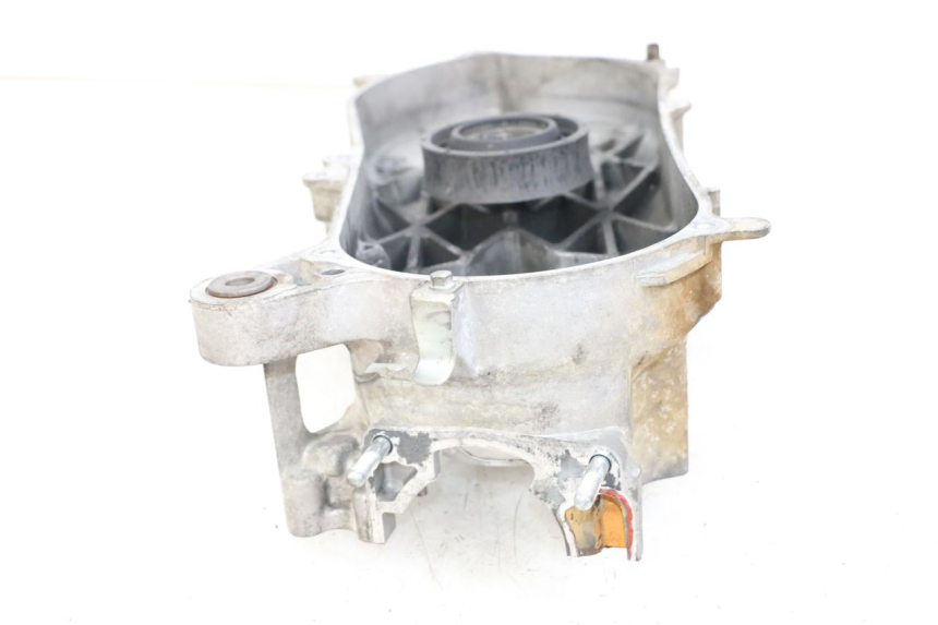 photo de CARTER MOTEUR GAUCHE HONDA FES PANTHEON 2T 125 (1998 - 2002)