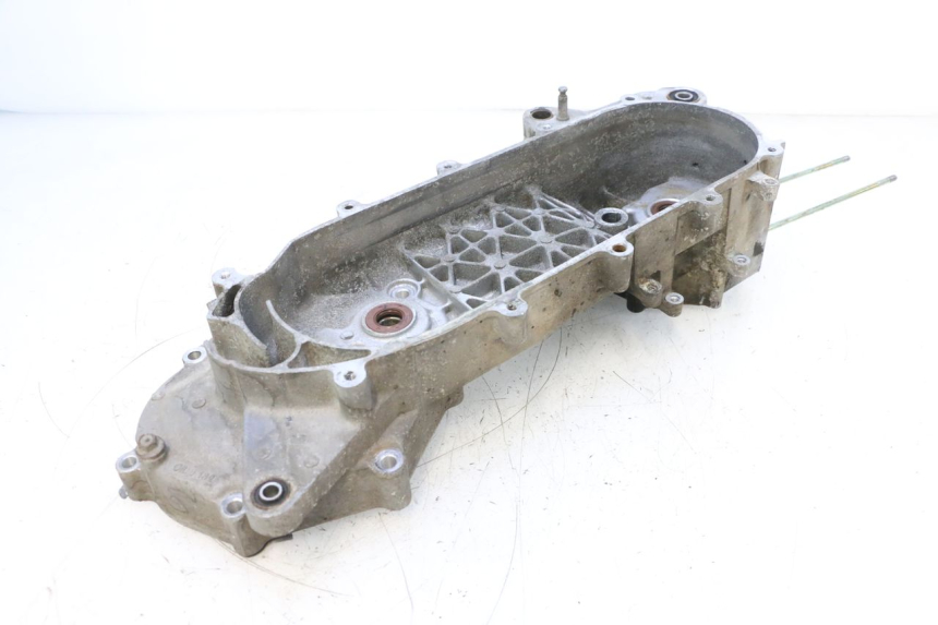 photo de CARTER MOTEUR GAUCHE SYM JET 14 4T 50 (2018 - 2022) - Points de fixation