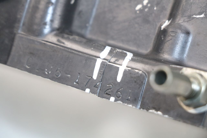 photo de CARTER MOTEUR GAUCHE SUZUKI JR 80 (2001 - 2006)