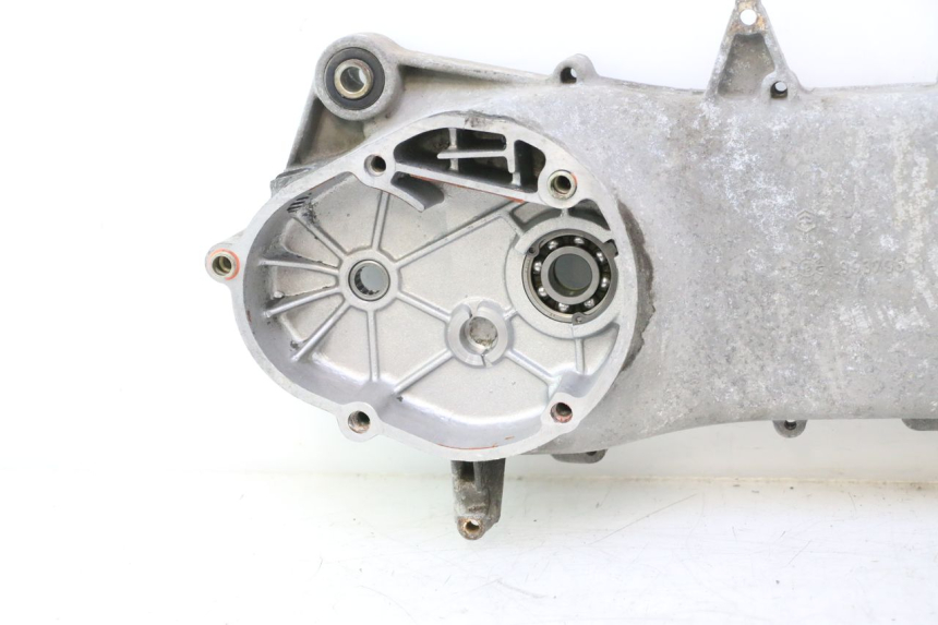 photo de CARTER MOTEUR GAUCHE PIAGGIO LIBERTY 50 (1998 - 2003) - Inspection visuelle
