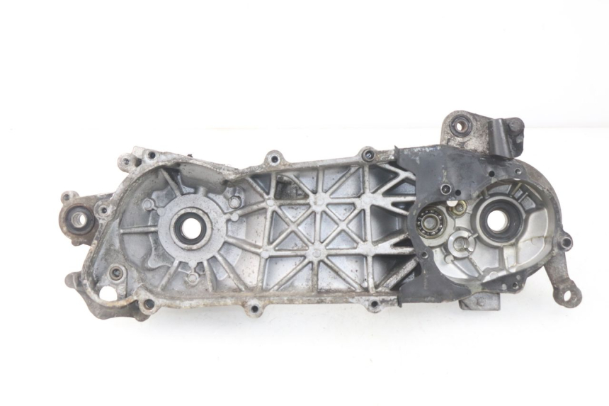 photo de CARTER MOTEUR GAUCHE PEUGEOT ZENITH 50 (1994 - 1999)