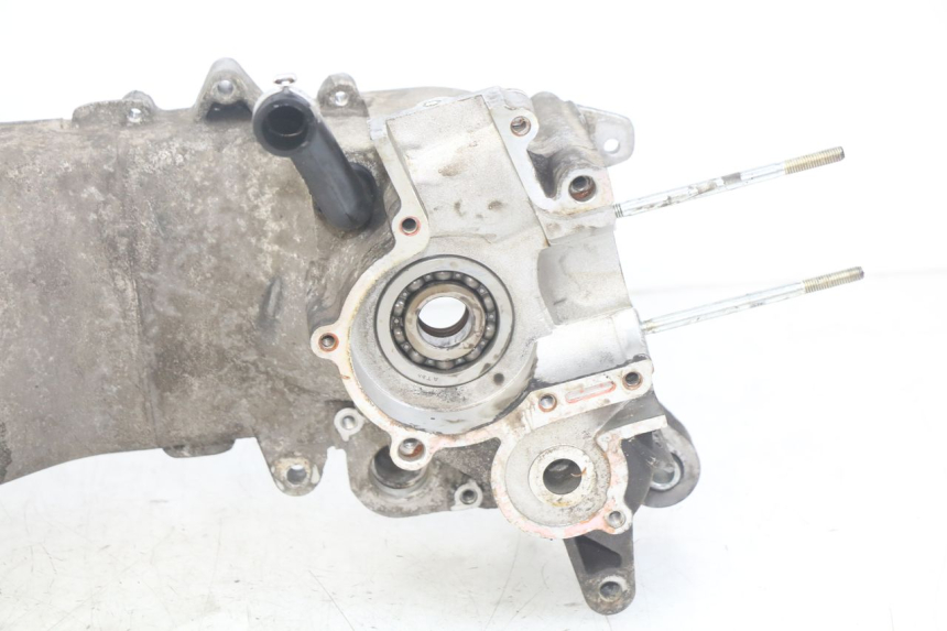 photo de CARTER MOTEUR GAUCHE PIAGGIO VESPA S 2T 50 (2007 - 2014)