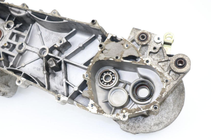 photo de CARTER MOTEUR GAUCHE REVATTO FUTURA GT 125 (2006 - 2008)