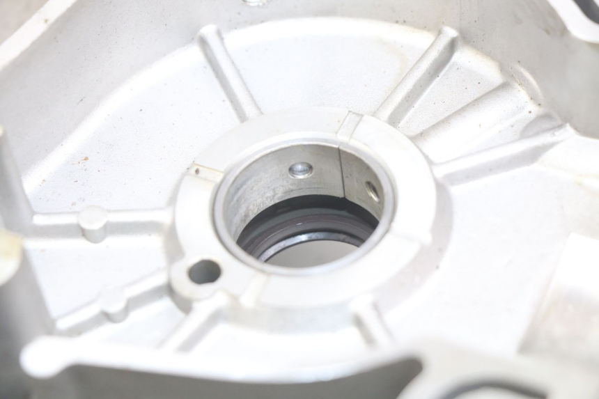 photo de CARTER MOTEUR GAUCHE APRILIA SCARABEO LIGHT 125 (2007 - 2011)