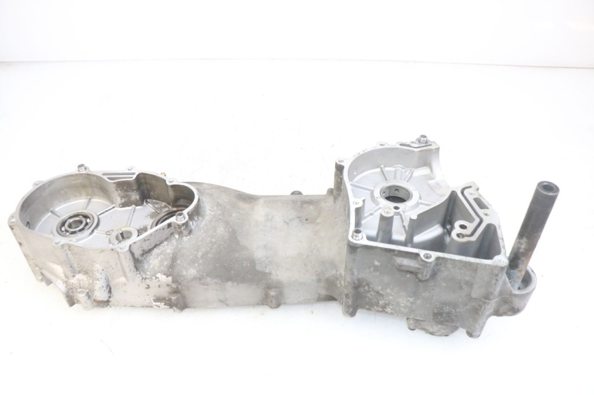 photo de CARTER MOTEUR GAUCHE APRILIA SCARABEO LIGHT 125 (2007 - 2011)
