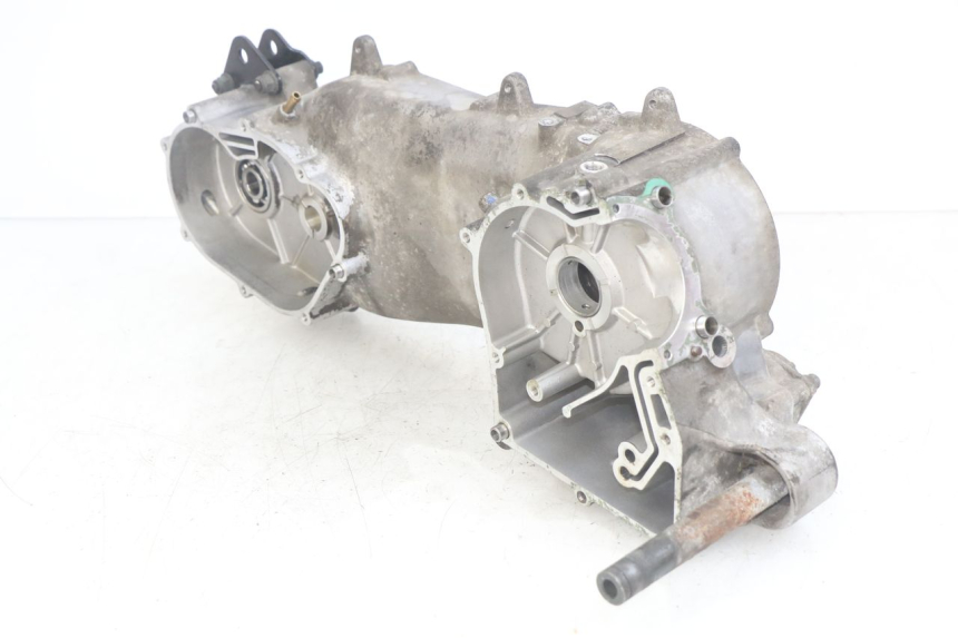 photo de CARTER MOTEUR GAUCHE APRILIA SCARABEO LIGHT 125 (2007 - 2011)