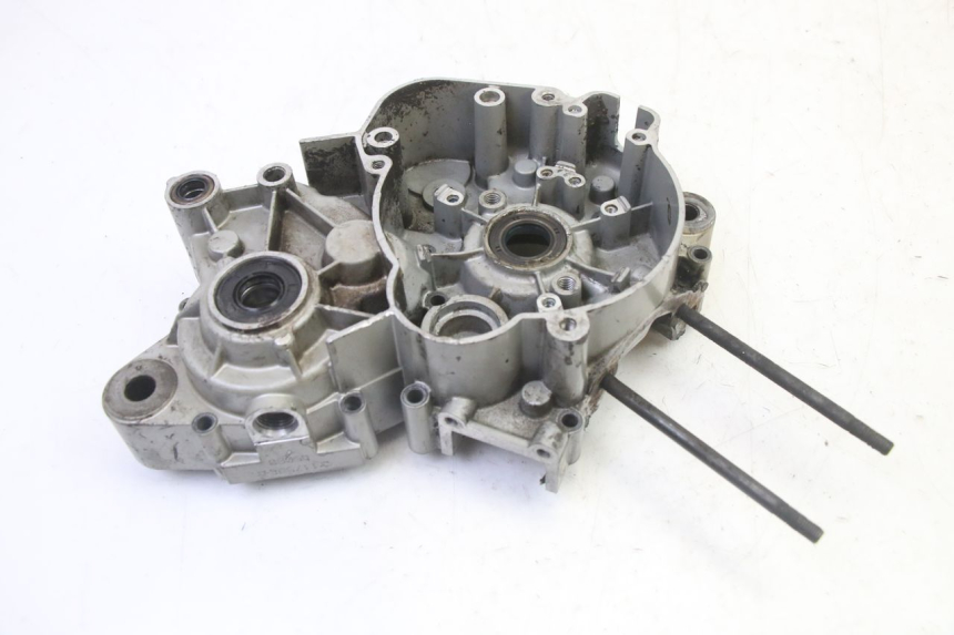 photo de CARTER MOTEUR GAUCHE DERBI SENDA SM DRD 50 (2008 - 2013)