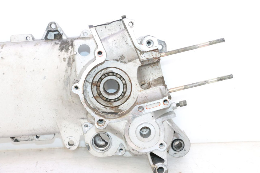 photo de CARTER MOTEUR GAUCHE APRILIA SR 2T 50 (2012 - 2017) - Pièce contrôlée