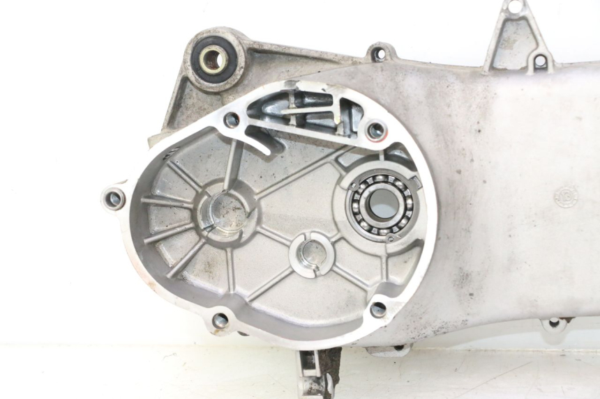 photo de CARTER MOTEUR GAUCHE APRILIA SR 2T 50 (2012 - 2017) - Marquages et références