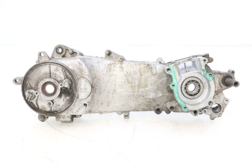 photo de CARTER MOTEUR GAUCHE PEUGEOT TREKKER 50 (1995 - 2004) - Vue d’ensemble