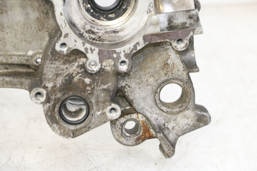 photo de CARTER MOTEUR GAUCHE PEUGEOT VIVACITY NEW 2T 50 (2008 - 2017)