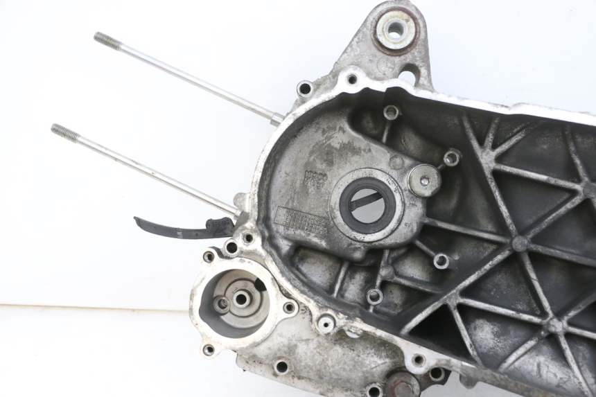 photo de CARTER MOTEUR GAUCHE YAMAHA X-MAX XMAX 125 (2010 - 2014)