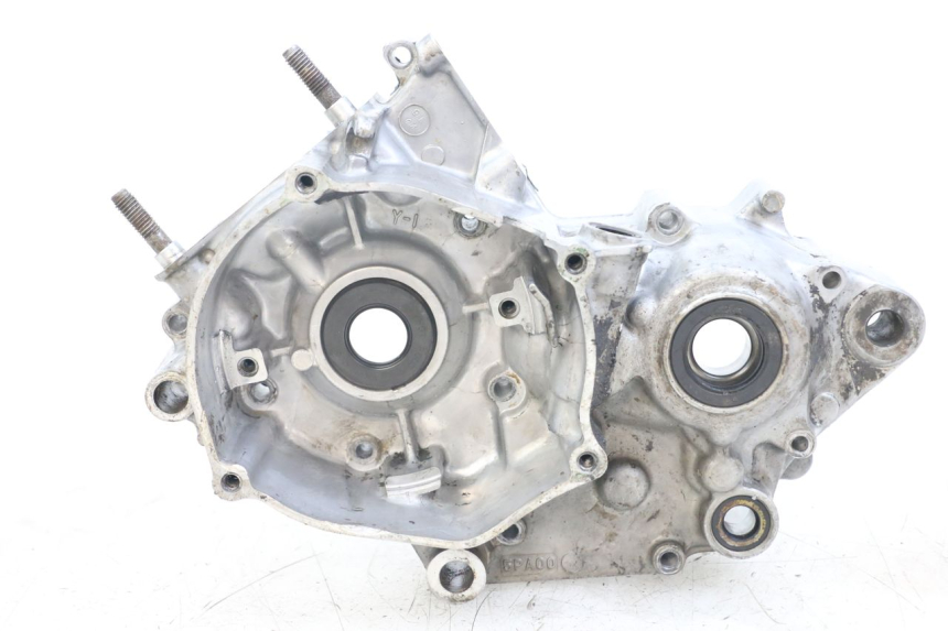 photo de Left engine crankcase YAMAHA YZ 85 (2002 - 2018)