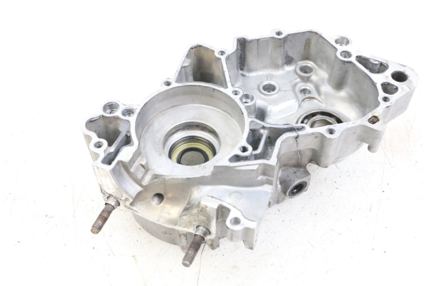 photo de Left engine crankcase YAMAHA YZ 85 (2002 - 2018)
