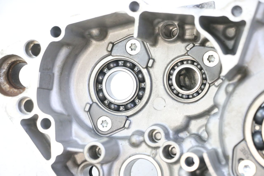 photo de CARTER MOTEUR GAUCHE YAMAHA YZ-F YZF 250 (2007 - 2013)