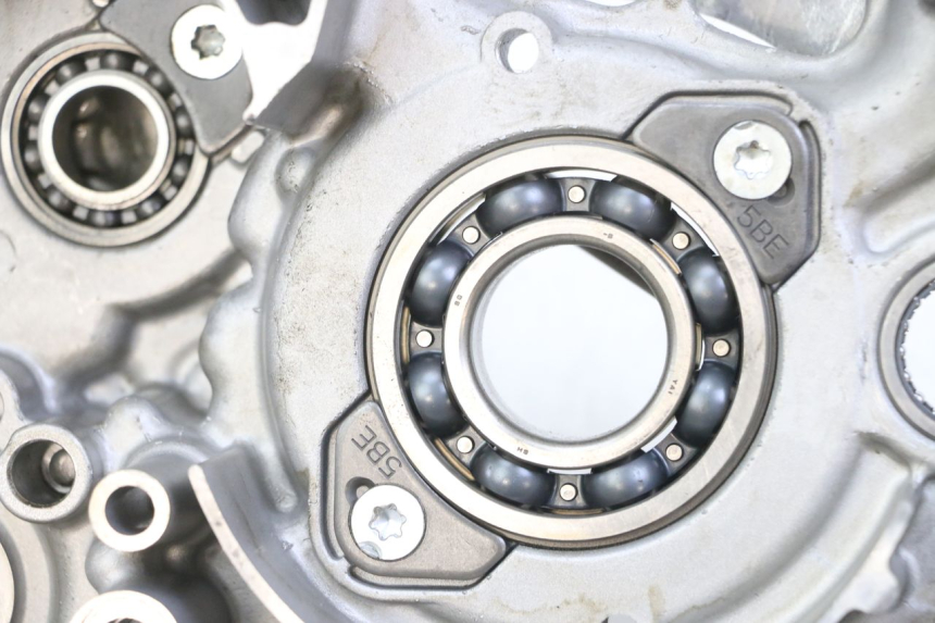 photo de CARTER MOTEUR GAUCHE YAMAHA YZ-F YZF 250 (2007 - 2013)