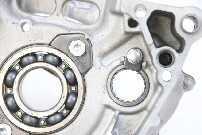 photo de CARTER MOTEUR GAUCHE YAMAHA YZ-F YZF 250 (2007 - 2013)