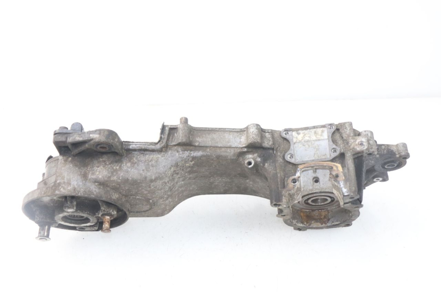 photo de CARTER MOTEUR GAUCHE PEUGEOT ZENITH 50 (1994 - 1999)