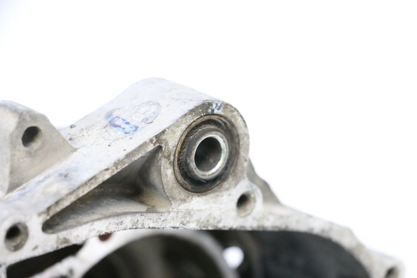 photo de CARTER MOTEUR GAUCHE PIAGGIO ZIP 4T 50 (2018 - 2020) - Gros plan technique