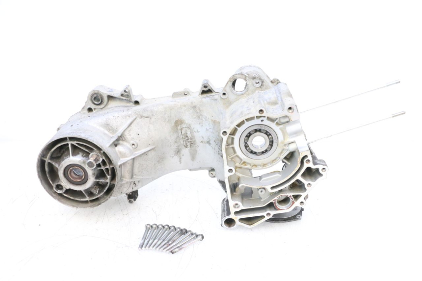 photo de CARTER MOTEUR GAUCHE PIAGGIO ZIP 4T 50 (2018 - 2020) - Vue d’ensemble