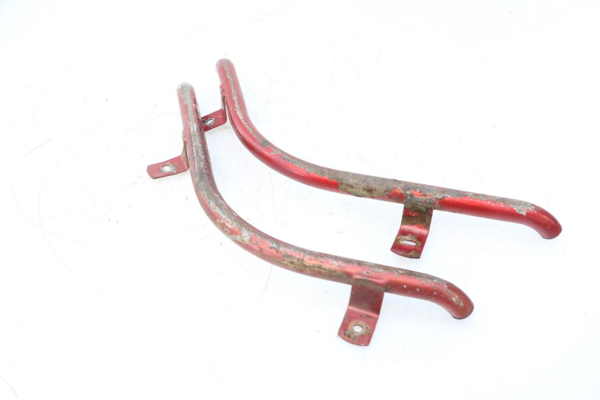 photo de CARTER PARE CYLINDRE PEUGEOT TREKKER 50 (1995 - 2004) - Gros plan technique