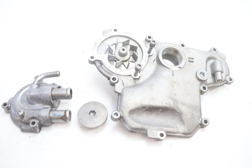 photo de CARTER POMPE A EAU BMW C SPORT 650 (2015 - 2021) - Vue principale