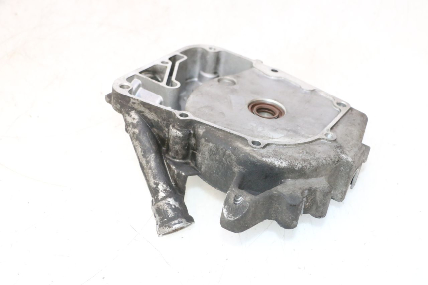 photo de CARTER STATOR PEUGEOT KISBEE 4T 50 (2018 - 2022) - Détail de la pièce
