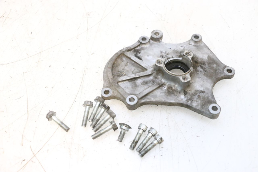 photo de CARTER STATOR HONDA PCX (JF57/JF64) 125 (2014 - 2018) - Gros plan technique
