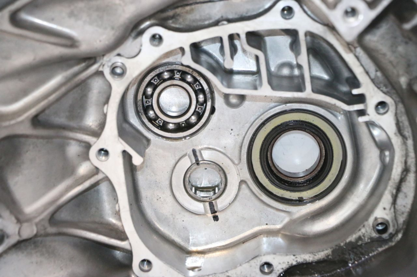 photo de CARTER TRANSMISSION ROUE HONDA FJS SILVER WING SILVERWING 400 (2005 - 2008) - Zoom composants
