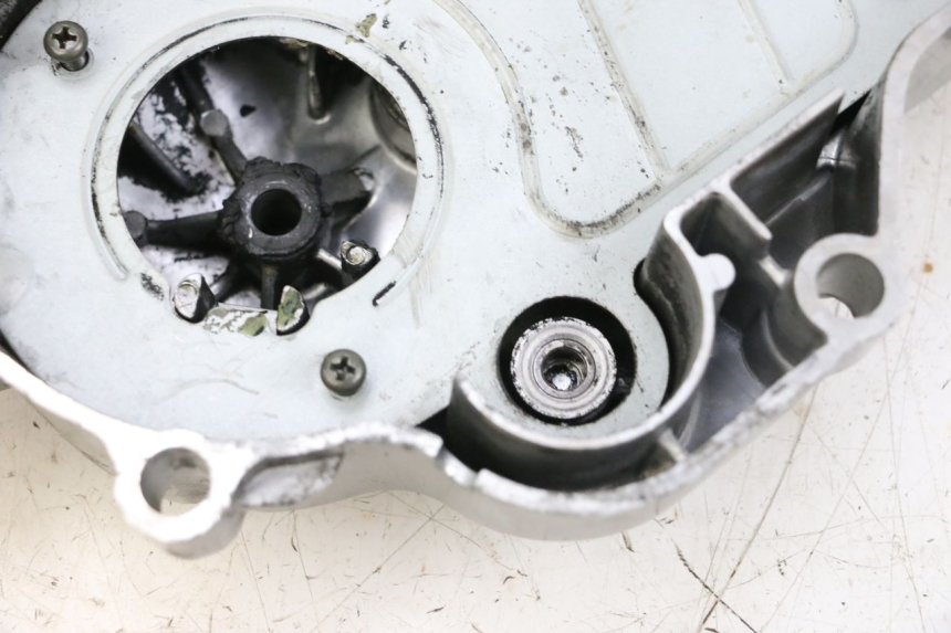 photo de CARTER VARIATEUR PEUGEOT KISBEE 4T 50 (2018 - 2022) - Autre angle de vue