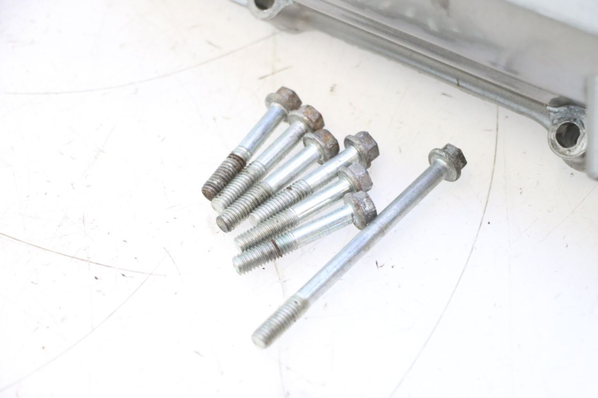 photo de CARTER VARIATEUR HONDA SCV LEAD 100 (2003 - 2007) - Marquages et références
