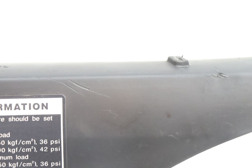 photo de CARTER DE CHAINE YAMAHA FZ8 800 (2010 - 2016) - Zoom état d’usage
