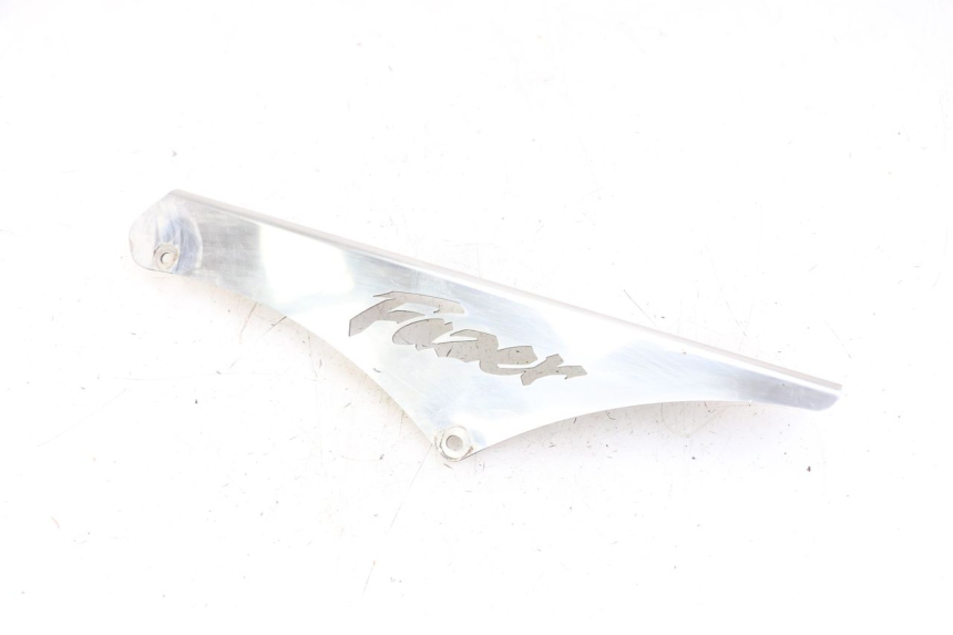 photo de CARTER DE CHAINE YAMAHA FZS FAZER 600 (2001 - 2003)