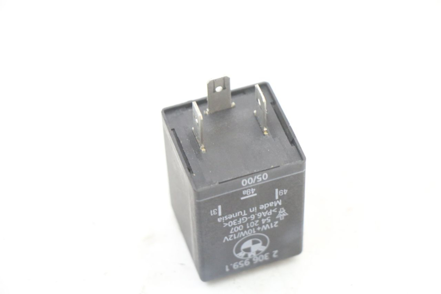 photo de CENTRALE CLIGNOTANTE BMW C1 125 (2000 - 2003)