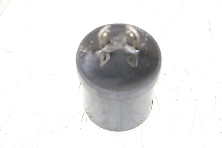 photo de CENTRALE CLIGNOTANTE MBK BOOSTER SPIRIT NAKED 50 (2004 - 2017) - Zoom état d’usage